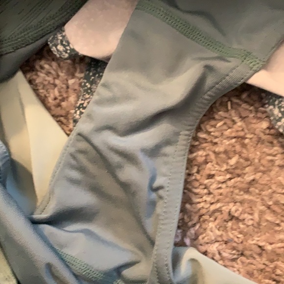 Outdoor Voices Hudson shorts - Picture 9 of 15